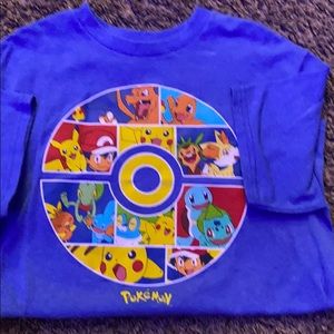 Pokemon t- shirt